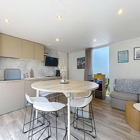 Mobil-home Keywest: 2 Chambres, 2 Sdb, A 200m, Piscine Chauffee, Fitness, Parking, Wi-fi Inclus - Fr-1-361a-27 * Жуллувиль-ле-Пен